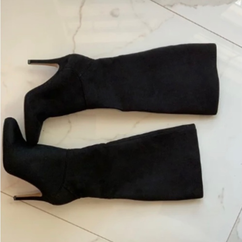 Black knee high boots size 8